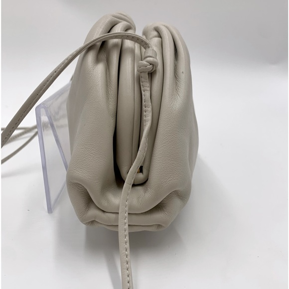 Authe Bottega Veneta White Leather Mini Clutch Preloved Pouch - Picture 9 of 16